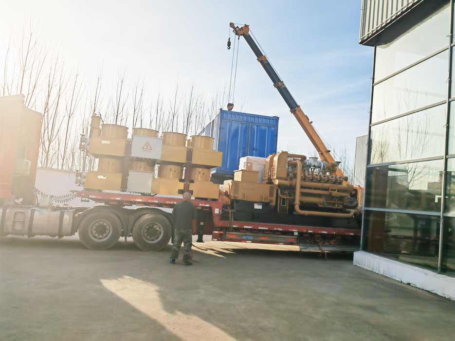 熱(re)烈慶(qing)祝我(wo)司成(cheng)功籤(qian)訂2檯600KW沼氣髮電(dian)機(ji)組(zu)